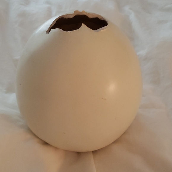 Ceramic Bunny Decor - Slightly damaged - Picture 6 of 6